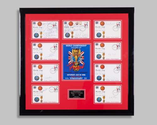 England World Cup 1966 - a squad line up autographed display