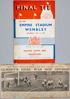 F.A. Cup Final programme Preston North End v Sunderland, played at Wembley Stadium, 1st May 1937, 
 24-page, vertical fold, damage to spine, spine spl