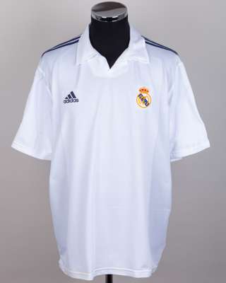 Ivan Campo white No.12 Real Madrid short-sleeved shirt, 2001-02
