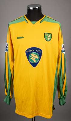 Damien Francis yellow and green No.20 Norwich City long-sleeved jersey, 2003-05, 
 Xara, XL, with v-neck collar and embroidered cloth badge the revers