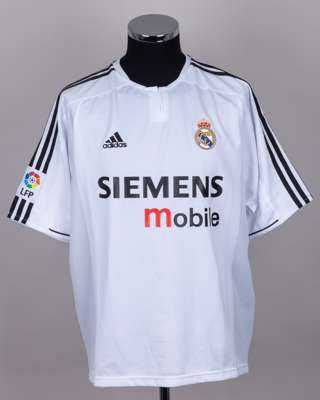 Ronaldo autographed white Real Madrid replica short-sleeved shirt