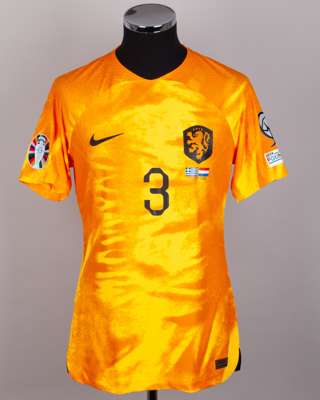 Micky van de Ven orange, yellow No.3 Netherlands shirt v. Greece, 16th October 2023