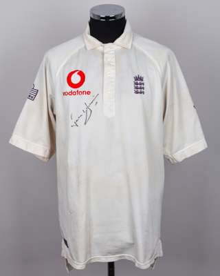 Nasser Hussain match worn signed white England tour of Sri Lanka 2003 Test Match shirt
