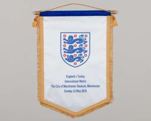 White and blue England v. Turkey pennant, 2016