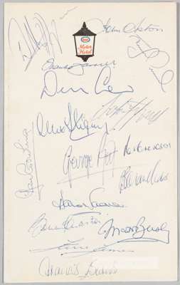 Manchester United 1970-71 team signed menu card, 
 the card bearing Esso Motor Hotel emblem, signed by 16 squad members including Best, Law, Busby, Mo