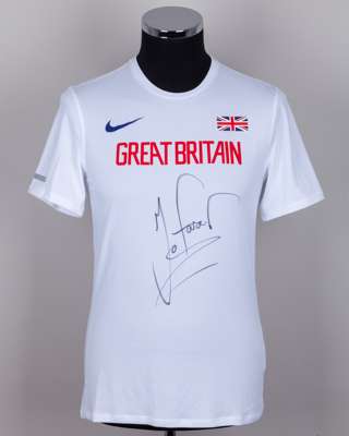 A Mo Farah autographed Great Britain t-shirt