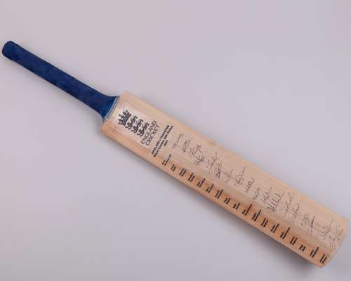 England v. Pakistan Royal London ODI Series 2021 autographed New Balance cricket bat