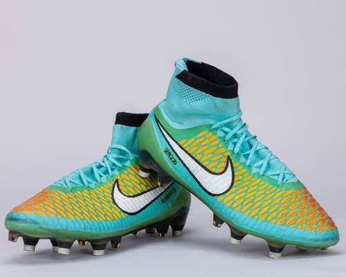 Sergi Roberto blue and orange Nike Magista match worn football boots, September 2014