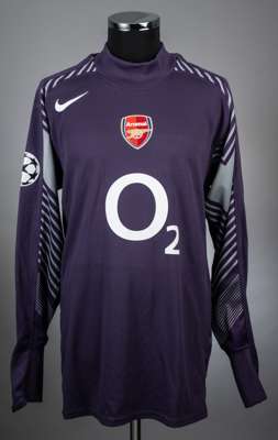 Manuel Almunia purple Arsenal no.24 keeper jersey from the 2005-06 Champions League campaign.
 Player issued long sleeved NIKE example with the Champi