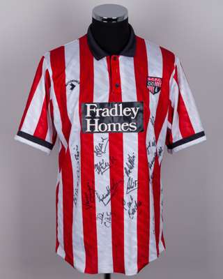 Noel Blake red and white No.5 Stoke City autographed short-sleeved shirt, 1990-91