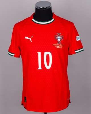 Bernardo Silva red No.10 Portugal v. Spain Nations League Final short-sleeved shirt, 2025