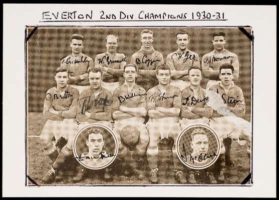 Fully-signed postcard of the Everton 2nd Division Championship team season 1930-31, 11 signed players portraits Critchley, Cresswell, Coggins, Gee, Th