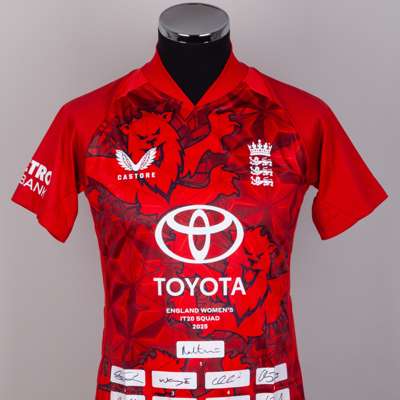 England Women's Cricket IT20 2025 Official Squad Signed Replica Shirt