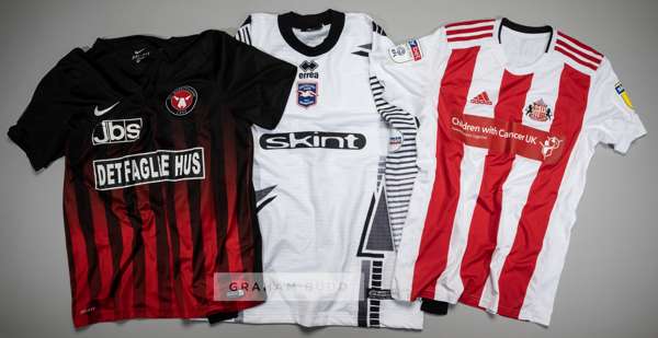 Three players' jerseys,
 comprising John Keeley signed white and black Brighton & Hove Albion no.29 goalkeeper's jersey circa 2001, long-sleeved with 