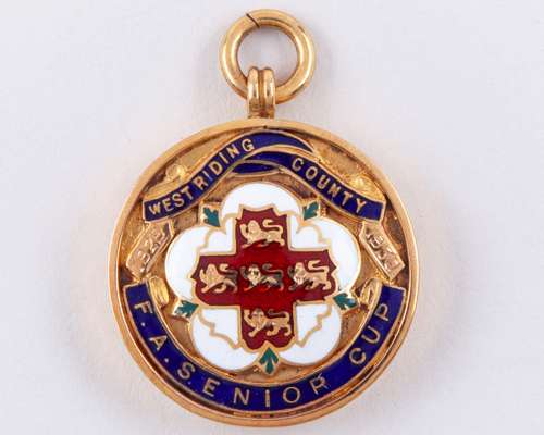 Willis Edwards 9ct gold and enamel West Riding County Senior Cup medal, 1929-30