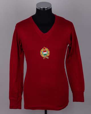Ferenc Sipos maroon No.3 Hungary v. Wales match worn long-sleeved shirt, 1961