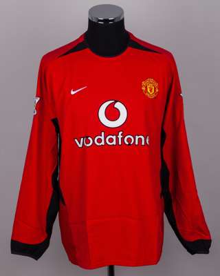 Cristiano Ronaldo red and black No.7 Manchester United long-sleeved shirt, 2003-04