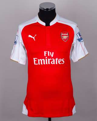 Danny Welbeck red and white No.23 Arsenal match issued short-sleeved shirt, 2015-16