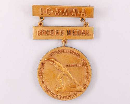 David Hemery 1/5 14K.G.F. gold Intercollegiate record medal