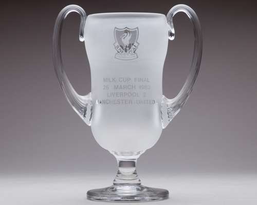 Sammy Lee The Milk Cup presentation glass trophy, 1983