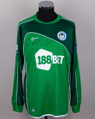 Chris Kirkland green No.1 Wigan Athletic autographed goalkeepers shirt