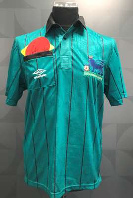 Peter Walton green and black FA Premier League referee's jersey