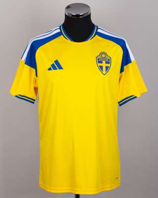 Lucas Bergvall yellow and blue No.7 Sweden short-sleeved shirt, 2026