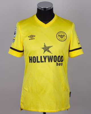 Christian Eriksen yellow No.21 Brentford short-sleeved shirt, 2022