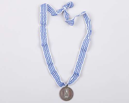 Maradona a white-metal Youth runners-up medal, 1979