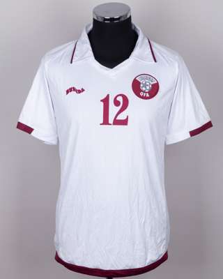 White and maroon No.12 Qatar v. China short-sleeved shirt, 2008