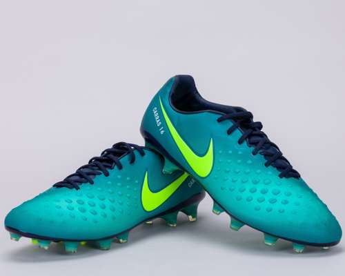 Michael Carrick green Nike Magista issued football boots, 2016-17