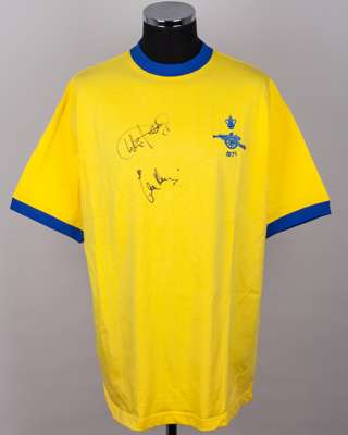 Charlie George and Eddie Kelly autographed yellow Arsenal 1971 F.A.Cup Final replica shirt