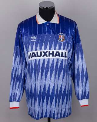 Blue and white No.7 Luton Town long-sleeved shirt, 1990-91