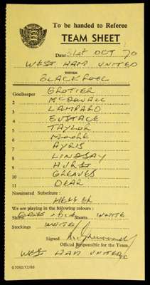 Official Football League team sheet: West Ham United v Blackpool 31st October 1970, hand-written West Ham line-up, confirmation of playing colours and