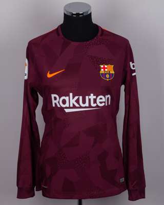 Luis Suarez maroon No.9 Barcelona v. Espanyol long-sleeved shirt, 2018