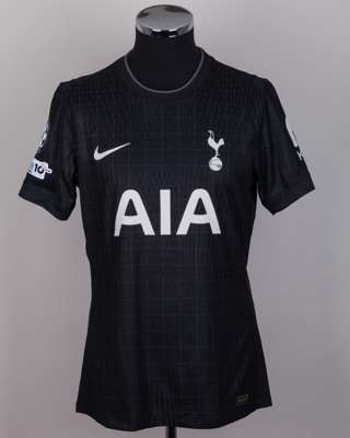 Kevin Danso black No.4 Tottenham Hotspur match issued short-sleeved shirt