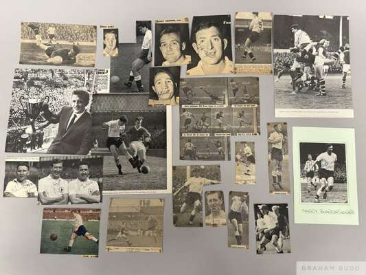Collection of mainly 1961 Tottenham Hotspur player autographs
 including Danny Blanchflower, Bill Nicholson, Bill Brown, Les Allen, Terry Dyson, Dave 