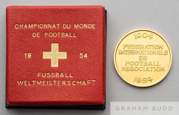 FIFA 50th anniversary continental 900/1000 gold medal by Peka