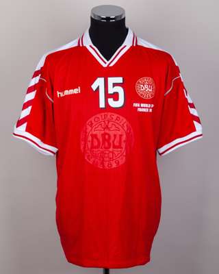 Stig Tofting red and white No.15 Denmark World Cup short-sleeved shirt, 1998