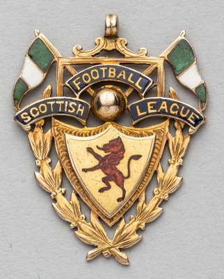 Scottish Football League championship winner's medal awarded to Celtic FC's Peter Somers, 1906, 

obverse with red enamelled lion rampant shield, with