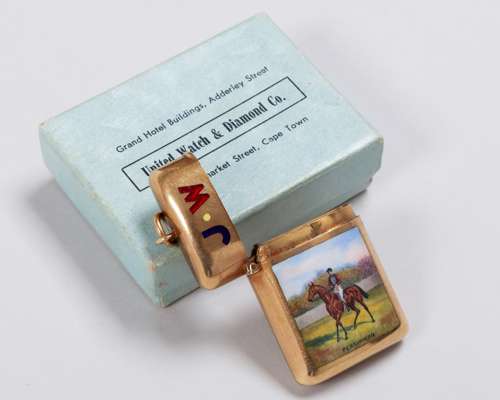 18ct. gold & enamel vesta case originally owned by the Royal Jockey John Watts