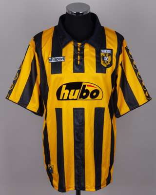 Yellow and black No.29 Vitesse v. Liverpool match issued short-sleeved shirt, 2002