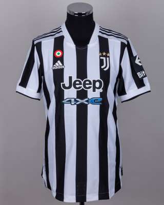 Dusan Vlahovic white and back No.7 Juventus autographed short-sleeved shirt, 2020-21
