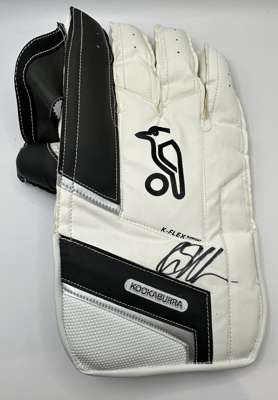 England: Jos Buttler signed collection, Buttler was captain of the England’s T20 team that won the World Cup in Australia, 2022 and member of 2019 ICC