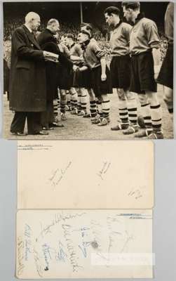 FOOTBALL - WOLVERHAMPTON WANDERERS 1949 F A CUP WINNERS FOOTBALL AUTOGRAPH TEAM SHEET AND PHOTOGRAPH 

The 1949 FA Cup Final was the 68th final of the