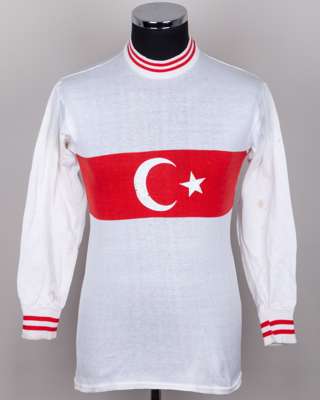 White and red No.7 Turkey v. Northern Ireland match worn long-sleeved shirt, 1969