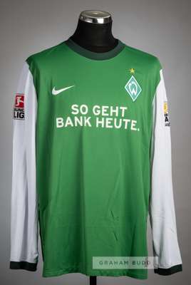 Torsten Frings green SV Werder Bremen no.22 home jersey, season 2009-10,
 Nike, long-sleeved with BUNDES LIGA sleeve badges, embroidered club crest ba