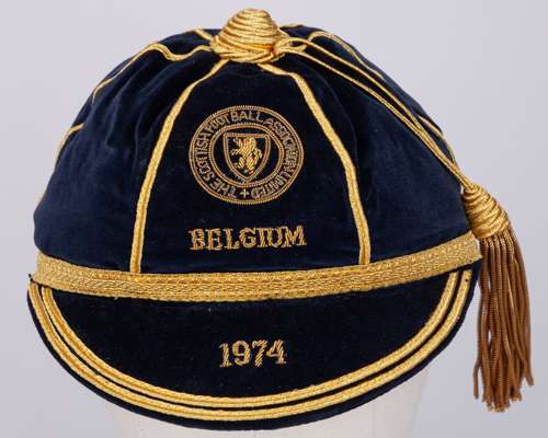 Willie Morgan blue Scotland v. Belgium International cap, 1974