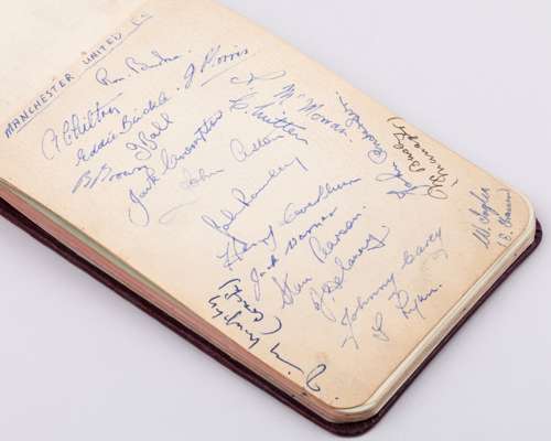 Manchester United an autograph album