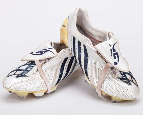 David Beckham a pair of Adidas Predator training worn football boots, c.2009